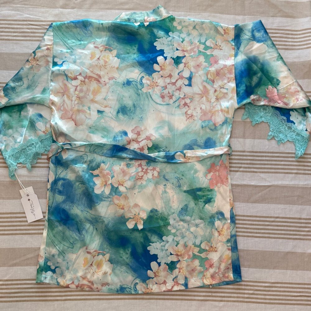 In Bloom By Jonquil NWT | Aqua blue Casablanca Floral Satin Wrap Robe | size XS - Picture 3 of 6